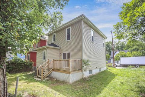 Tiny photo for 1342 E Fulton Street, Columbus, OH 43205 (MLS # 225037766)
