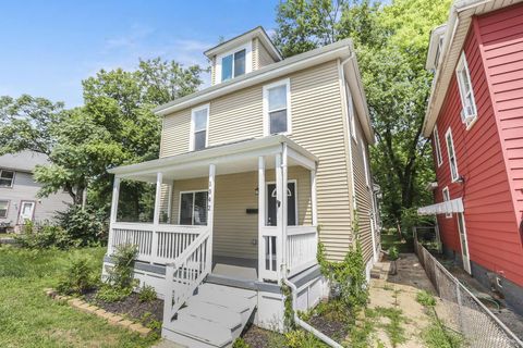 Tiny photo for 1342 E Fulton Street, Columbus, OH 43205 (MLS # 225037766)
