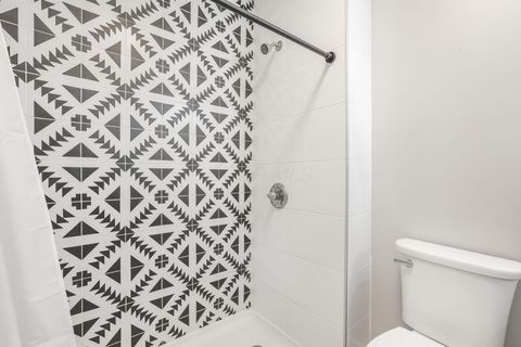 Tiny photo for 1342 E Fulton Street, Columbus, OH 43205 (MLS # 225037766)