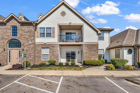 Condo For Sale - 789 Hidden Springs Drive<br/> Lewis Center, OH 43035
