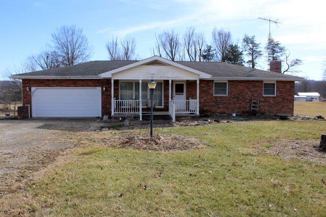 27450 Black Road, Danville, Ohio image 3