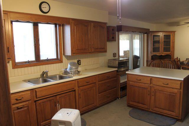 27450 Black Road, Danville, Ohio image 25