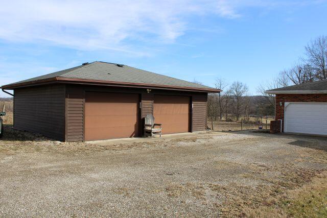 27450 Black Road, Danville, Ohio image 4