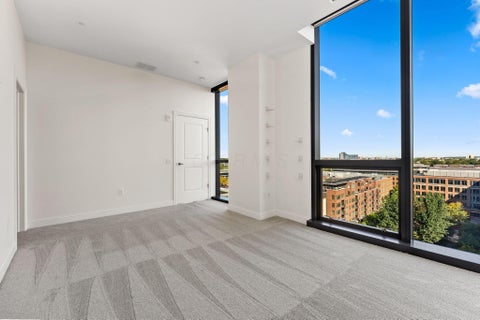 Tiny photo for 250 W Spring Street 1113 #1113, Columbus, OH 43215 (MLS # 226039835)