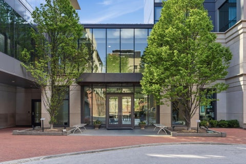 Tiny photo for 250 W Spring Street 1113 #1113, Columbus, OH 43215 (MLS # 226039835)