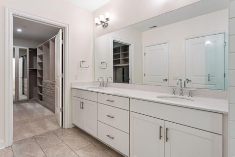 Tiny photo for 250 W Spring Street 1113 #1113, Columbus, OH 43215 (MLS # 226039835)