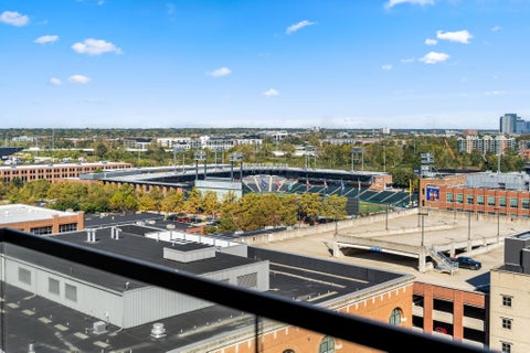 Tiny photo for 250 W Spring Street 1113 #1113, Columbus, OH 43215 (MLS # 226039835)