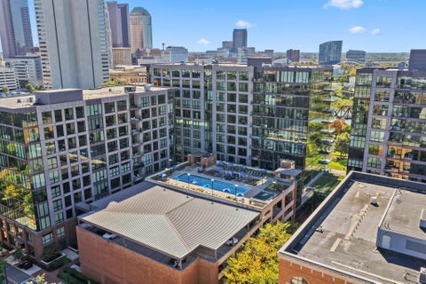 Tiny photo for 250 W Spring Street 1113 #1113, Columbus, OH 43215 (MLS # 226039835)