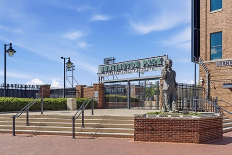 Tiny photo for 250 W Spring Street 1113 #1113, Columbus, OH 43215 (MLS # 226039835)
