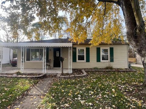 Photo of 2769 Shelly Drive, Columbus, OH 43207 (MLS # 225042467)