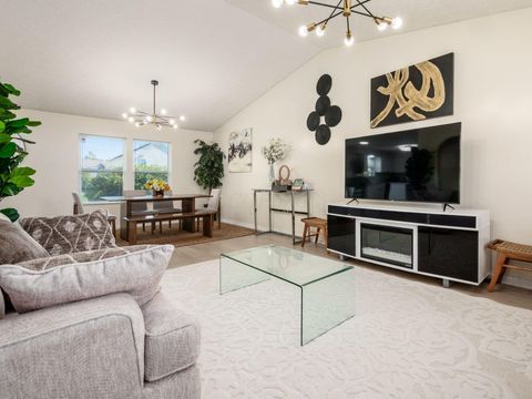 Tiny photo for 3148 Aldgate Street, Columbus, OH 43232 (MLS # 225040248)