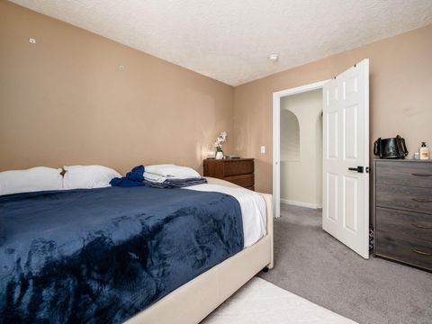 Tiny photo for 3148 Aldgate Street, Columbus, OH 43232 (MLS # 225040248)