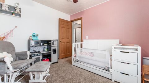 Tiny photo for 1521 W Quail Run Drive, Newark, OH 43055 (MLS # 226010331)