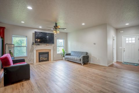 Tiny photo for 1461 Hoovler Way, Pataskala, OH 43062 (MLS # 226000726)