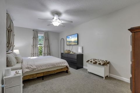 Tiny photo for 2547 Rosedale Avenue, Columbus, OH 43223 (MLS # 225036952)