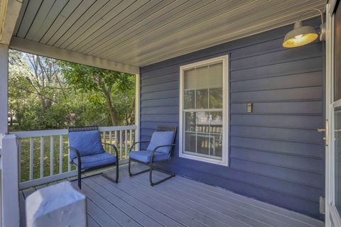 Tiny photo for 2547 Rosedale Avenue, Columbus, OH 43223 (MLS # 225036952)
