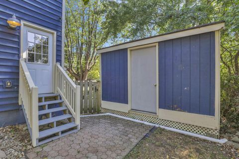 Tiny photo for 2547 Rosedale Avenue, Columbus, OH 43223 (MLS # 225036952)