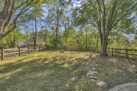 Tiny photo for 2547 Rosedale Avenue, Columbus, OH 43223 (MLS # 225036952)