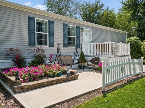 Photo of 62 Woodcrest Drive, Marysville, OH 43040 (MLS # 226033990)