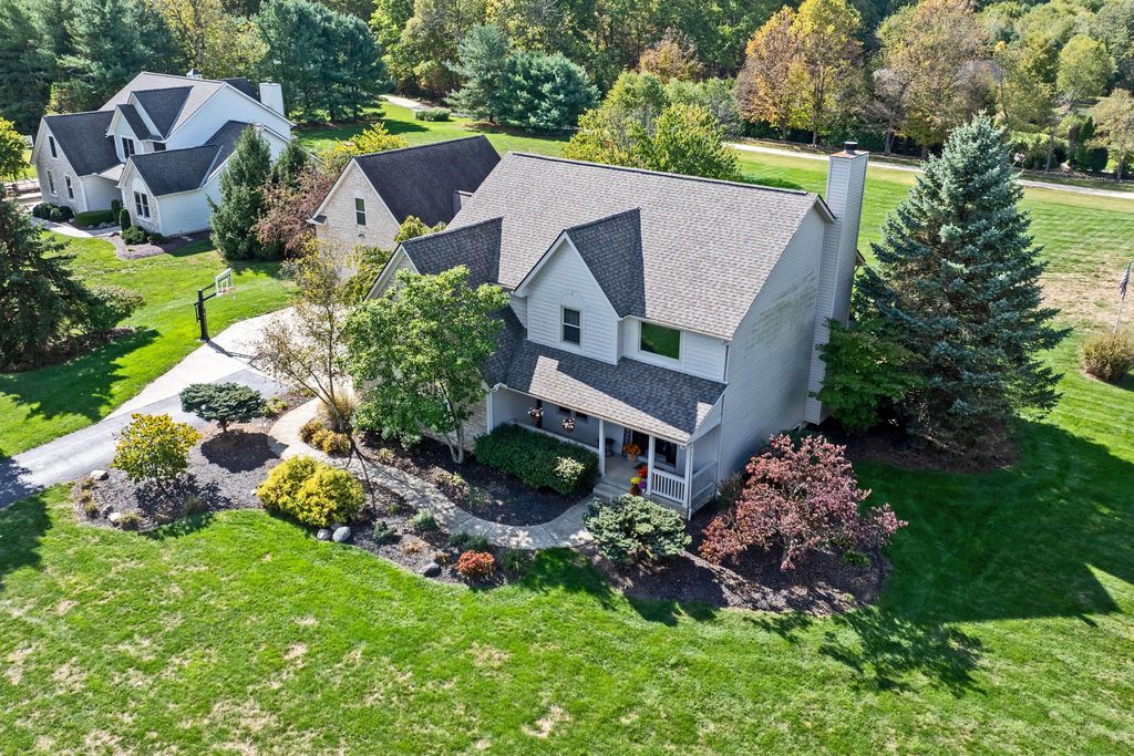 Photo of 3222 Ryan Meadow Place, Galena, OH 43021 (MLS # 225038949)