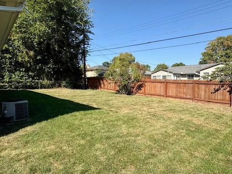 Tiny photo for 1016 Lambeth Drive, Columbus, OH 43220 (MLS # 225037771)
