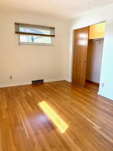Tiny photo for 1016 Lambeth Drive, Columbus, OH 43220 (MLS # 225037771)