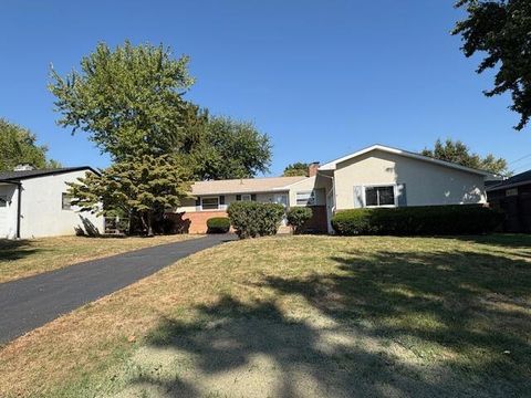 Tiny photo for 1016 Lambeth Drive, Columbus, OH 43220 (MLS # 225037771)