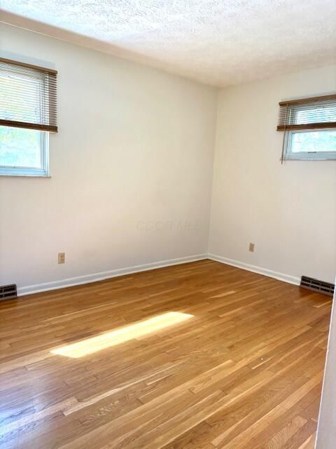 Tiny photo for 1016 Lambeth Drive, Columbus, OH 43220 (MLS # 225037771)