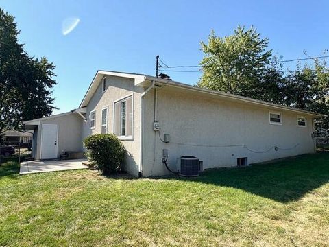 Tiny photo for 1016 Lambeth Drive, Columbus, OH 43220 (MLS # 225037771)