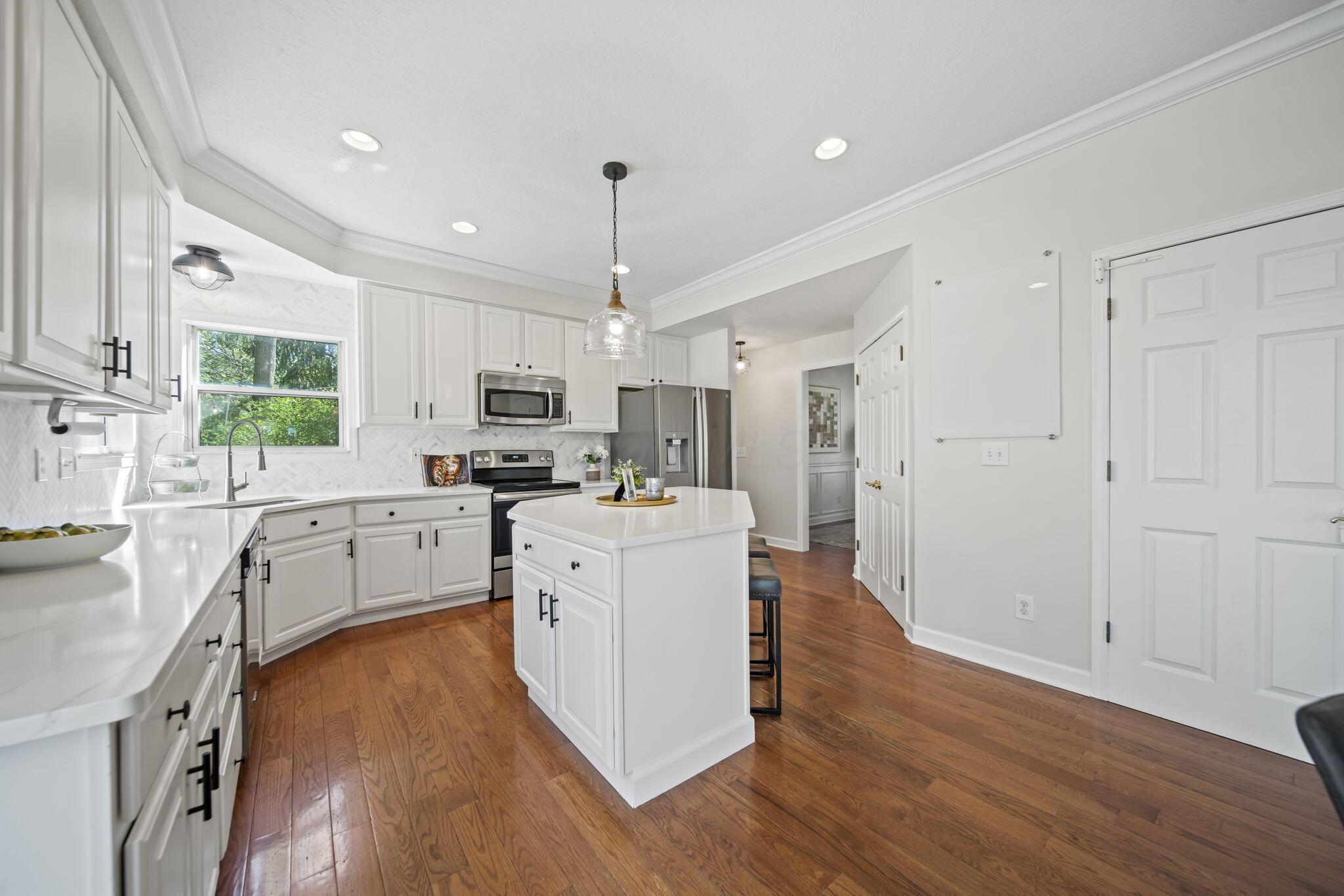 4764 Deepwood Court, Hilliard, Ohio image 18
