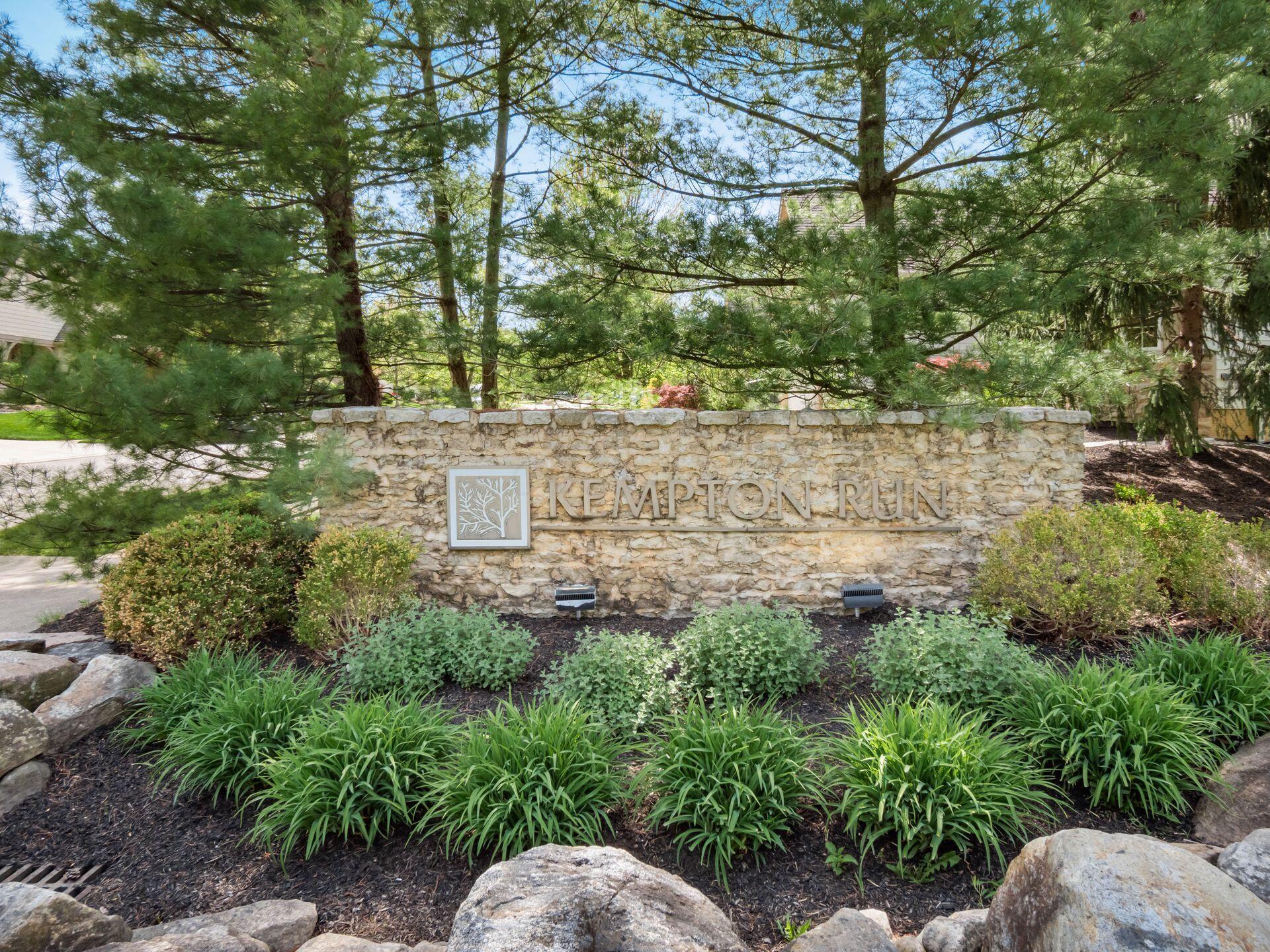 5768 Kempton Run Court, Columbus, Ohio image 39