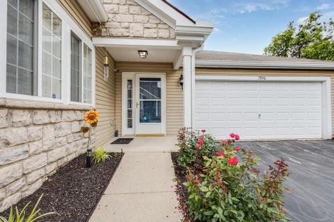 Tiny photo for 7890 Beamish Way 9D #9D, Blacklick, OH 43004 (MLS # 226022916)