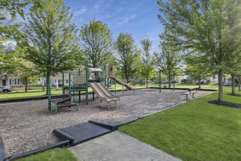 Tiny photo for 5531 Holly River Avenue, Dublin, OH 43016 (MLS # 226002447)