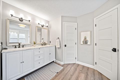 Tiny photo for 6282 Twonotch Court, Dublin, OH 43016 (MLS # 225037379)