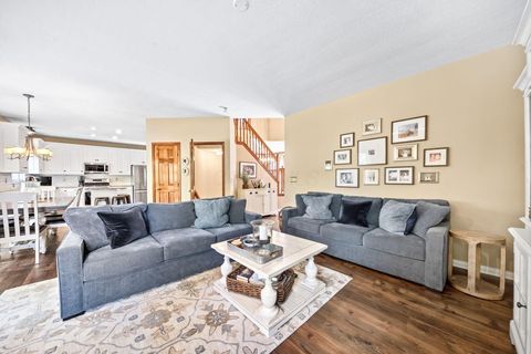 Tiny photo for 6282 Twonotch Court, Dublin, OH 43016 (MLS # 225037379)