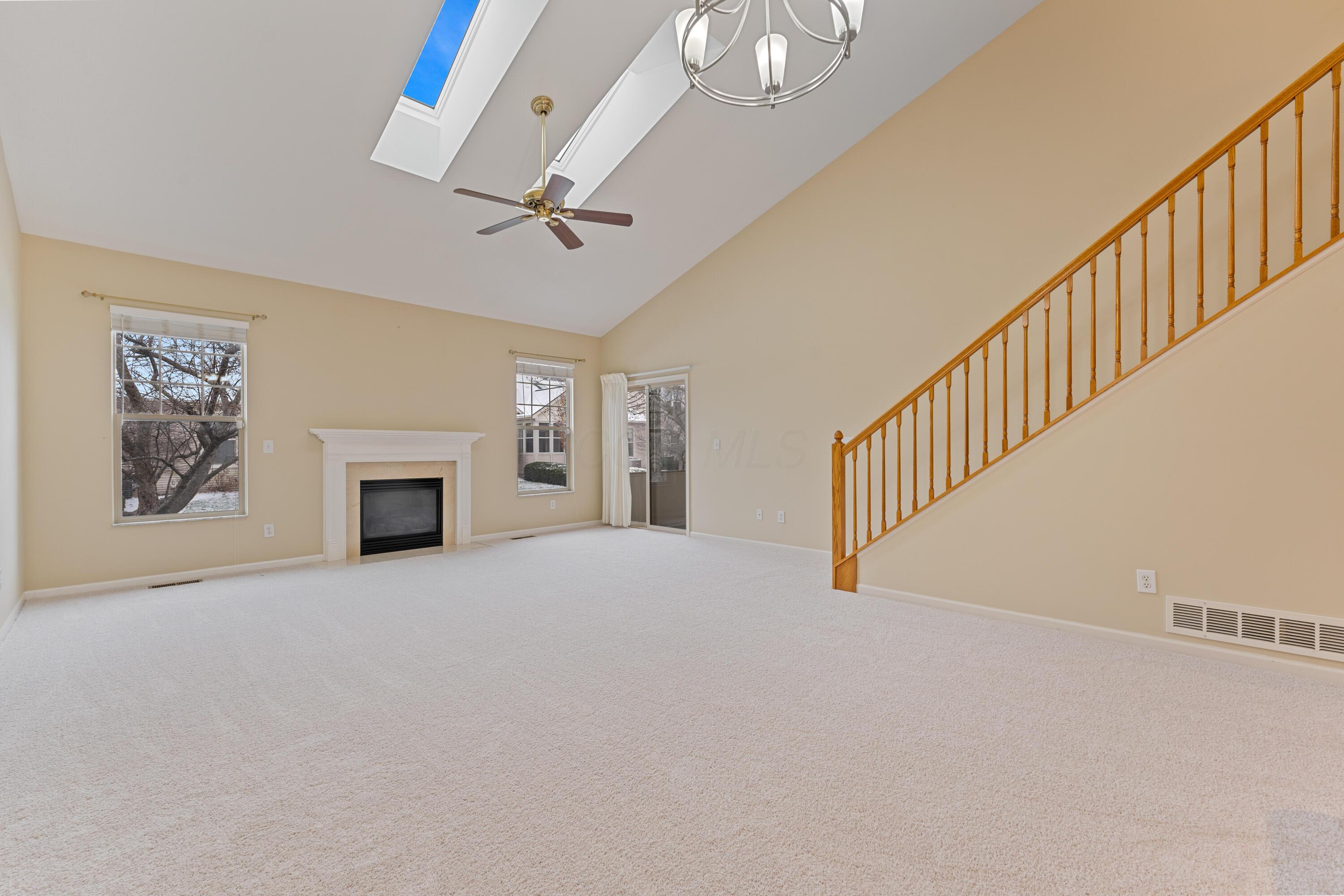 6011 Coventry Bend Drive, Hilliard, Ohio image 7