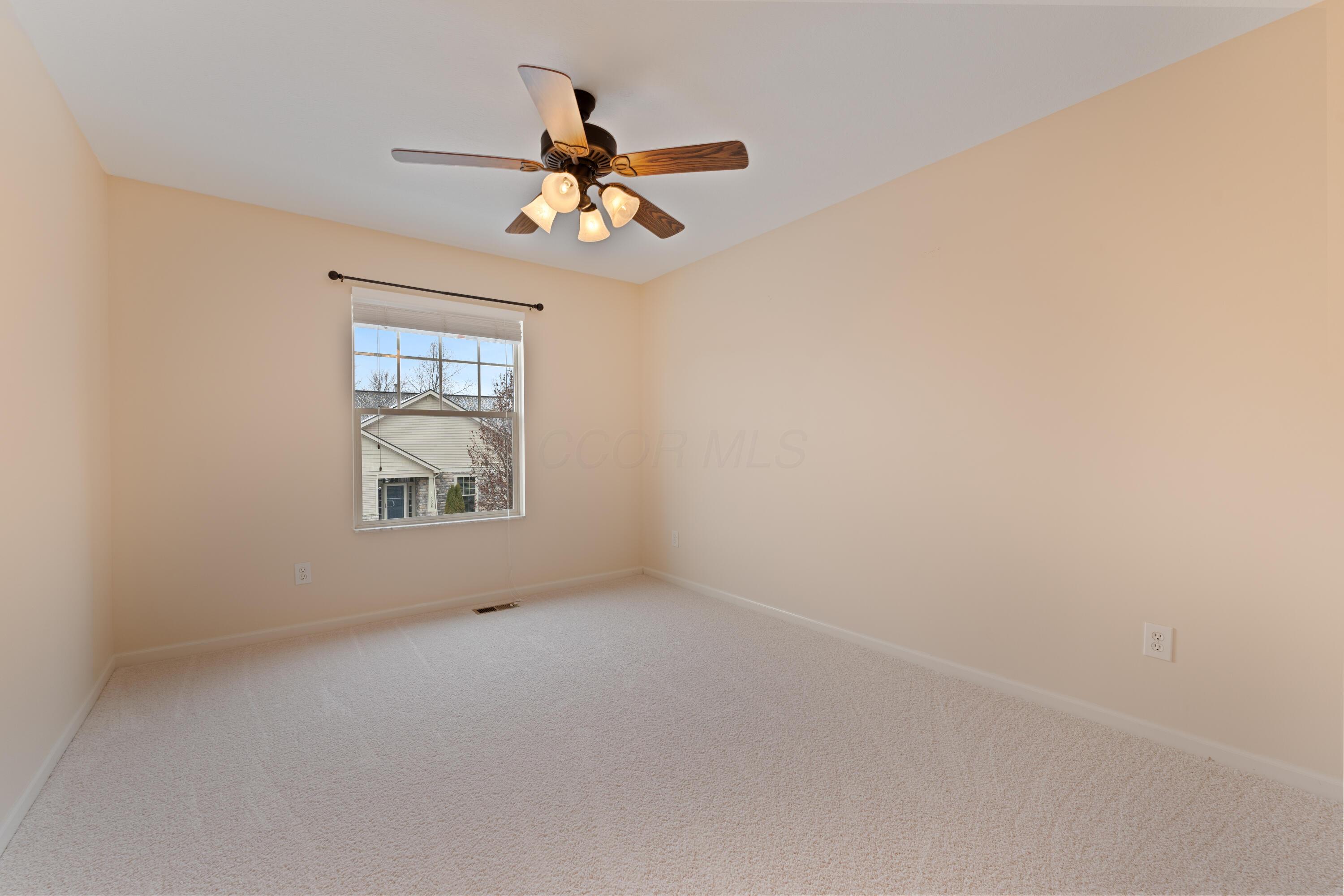 6011 Coventry Bend Drive, Hilliard, Ohio image 24