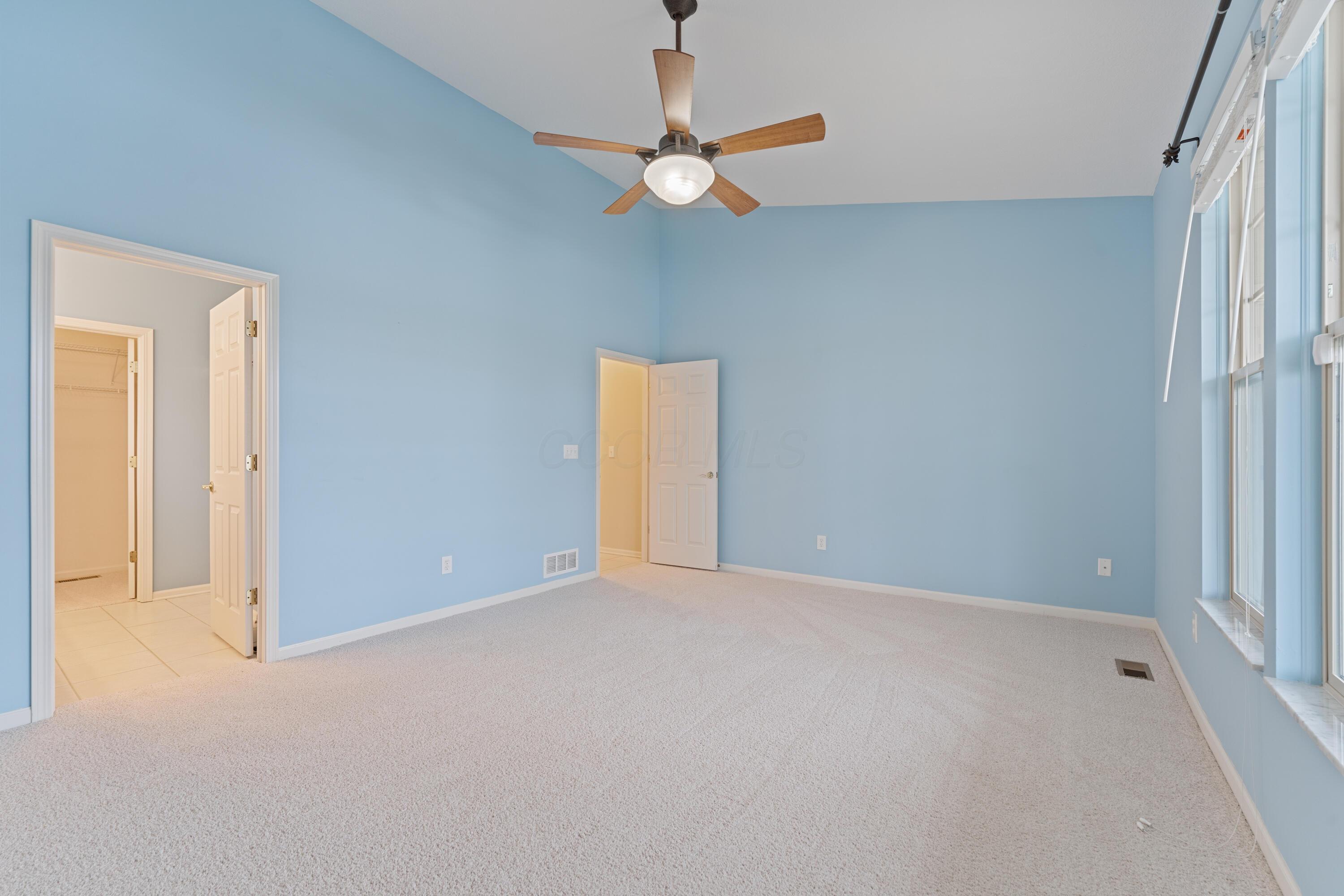 6011 Coventry Bend Drive, Hilliard, Ohio image 13