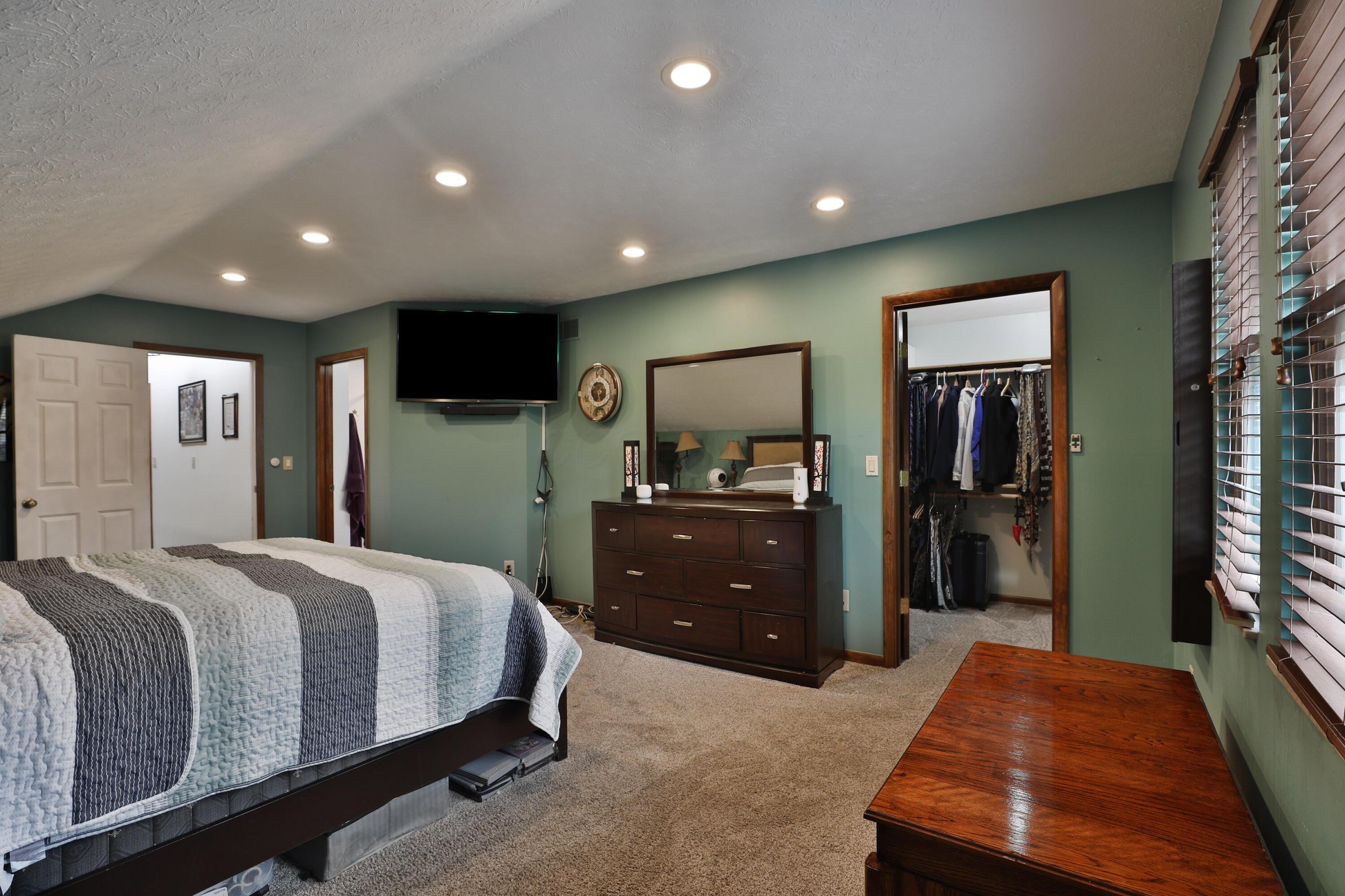 4359 Shire Cove Road, Hilliard, Ohio image 35