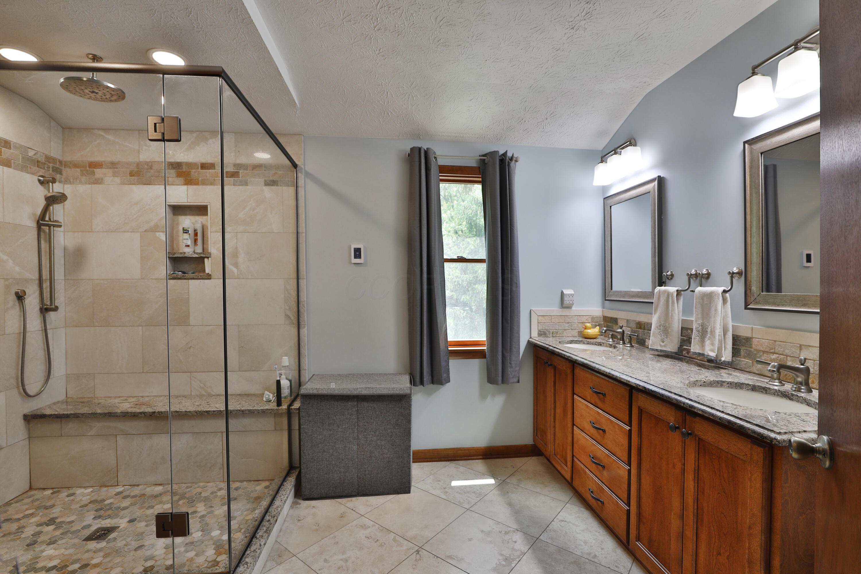 4359 Shire Cove Road, Hilliard, Ohio image 37