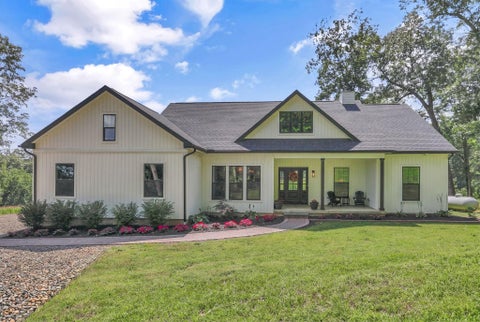 Photo of 2373 Boving Road SW, Lancaster, OH 43130 (MLS # 226032783)