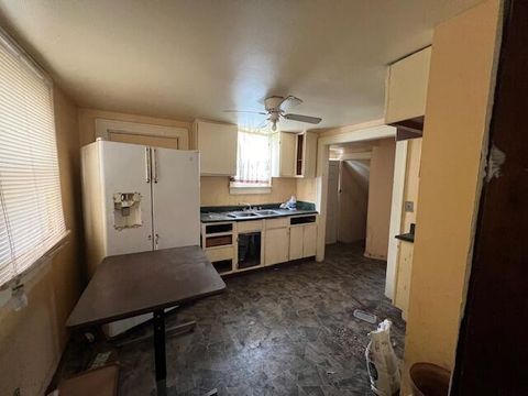 Tiny photo for 1250 Hildreth Avenue, Columbus, OH 43203 (MLS # 225045080)