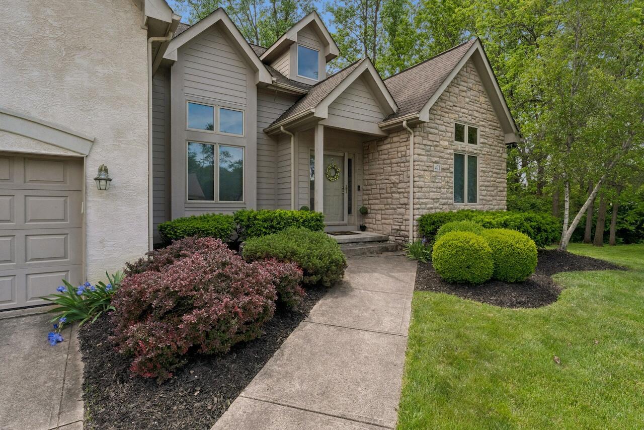 471 Woodview Road