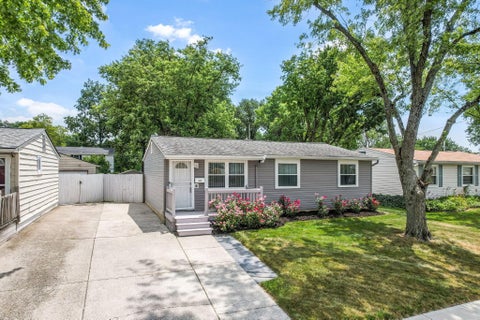 Tiny photo for 3502 Devin Road, Grove City, OH 43123 (MLS # 226025775)