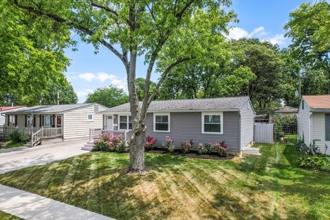 Tiny photo for 3502 Devin Road, Grove City, OH 43123 (MLS # 226025775)