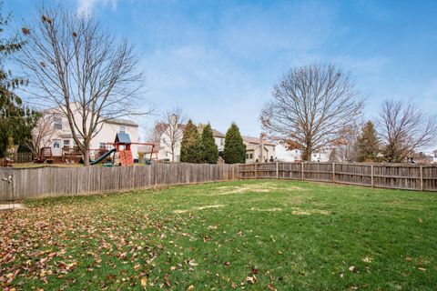 Tiny photo for 8133 Worthington Crsg Drive, Westerville, OH 43081 (MLS # 225045407)