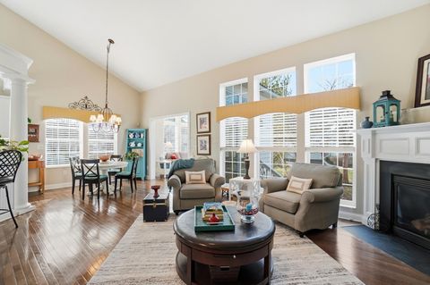 Tiny photo for 5565 Chelsea Park Drive, Dublin, OH 43016 (MLS # 226000491)