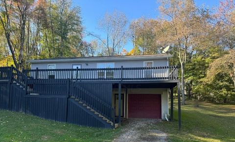 Photo of 52 Eastway Court, Howard, OH 43028 (MLS # 226016853)