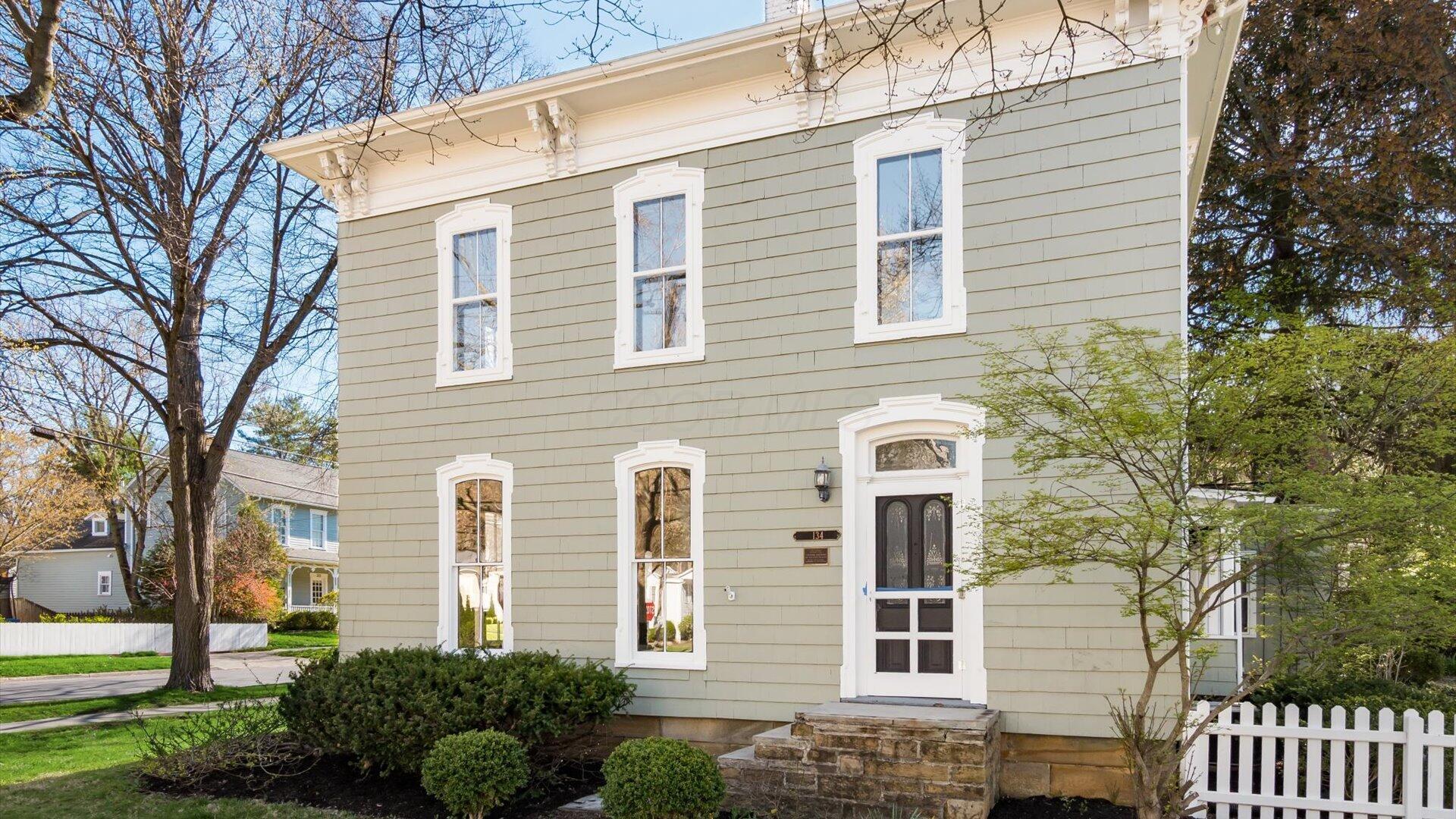 134 N Pearl Street, Granville, Ohio image 2
