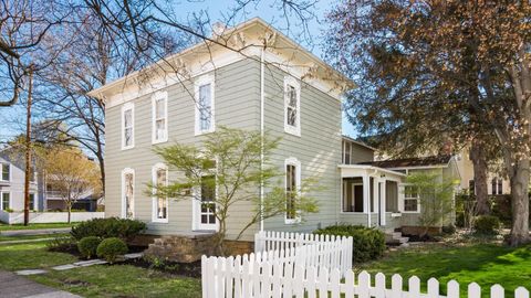 Photo of 134 N Pearl Street, Granville, OH 43023 (MLS # 225012560)